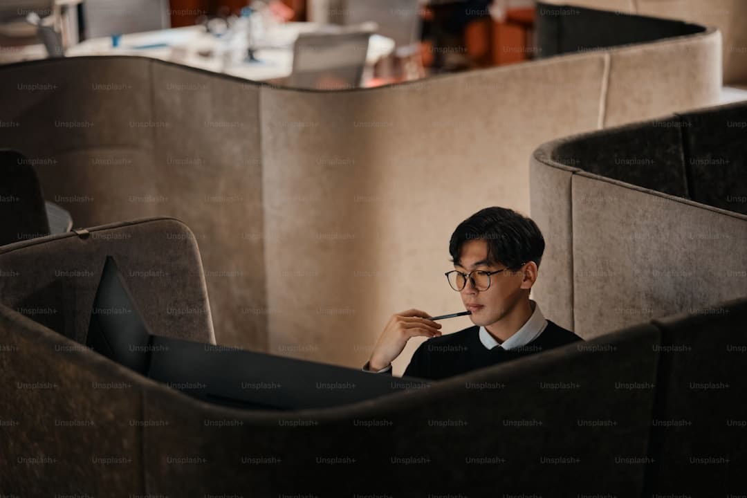 围棋体裁爱情短剧《星城棋缘》在长沙杀青